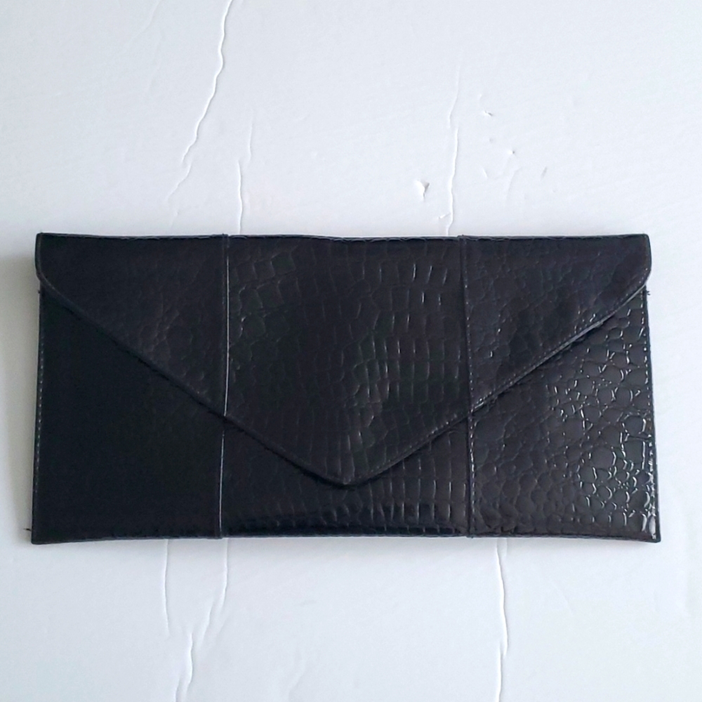 Clutch purse